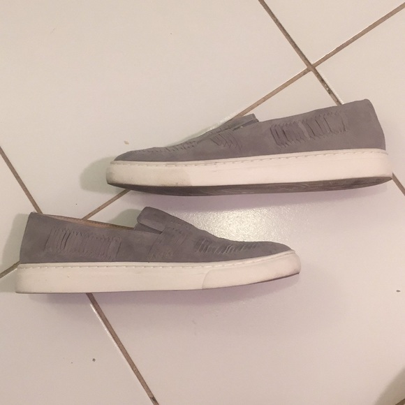 *BOGO 50%*Vince Camuto’s Beyza gray slip ons - Picture 2 of 5